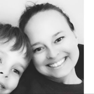 Meet your Posher, Sara